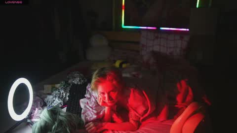 angel_dia online show from April 28, 1:58 am