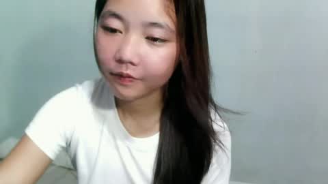 angel_piecumxx online show from July 8, 4:10 pm