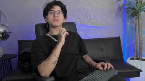 angel_scott2 online show from February 22, 11:35 am