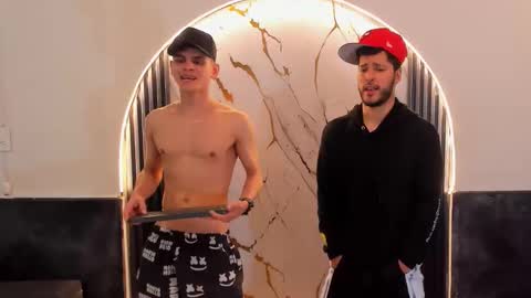 angel_villareal_ online show from February 5, 9:46 am