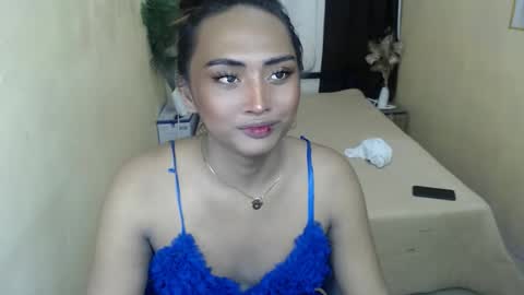 angela_lorey online show from October 16, 1:33 pm