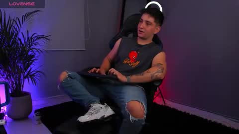 angelbell19 online show from September 11, 2:13 am