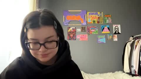 angelcatier online show from April 19, 2:51 pm