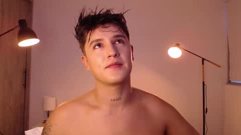 Angel online show from December 15, 10:39 pm