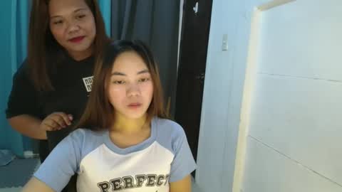 angelcumshow online show from May 10, 9:26 am