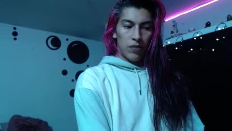 angele online show from February 17, 11:43 pm