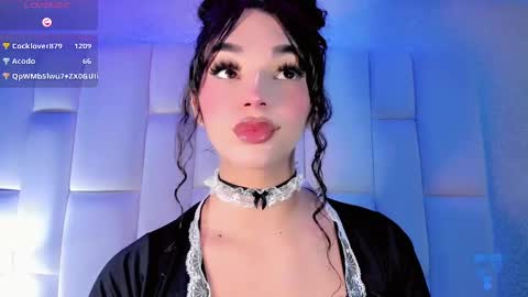 Snapshot of angeles_bust chatting on September 16, 11:41 pm angeles_bust online show from September 16, 11:41 pm