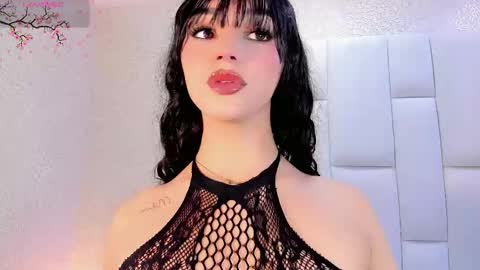 angeles_bust online show from November 27, 8:49 pm