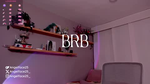 angelface25 online show from January 28, 2:53 am