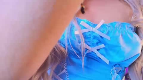 Angelina Honey online show from May 3, 4:18 am