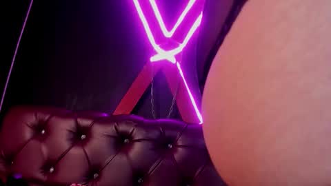 ANGELINA   online show from October 13, 12:29 pm