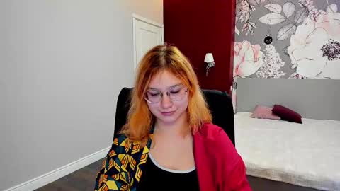 AngelinaLow online show from February 5, 12:31 pm