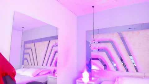 Angeline Heet online show from November 19, 3:50 am