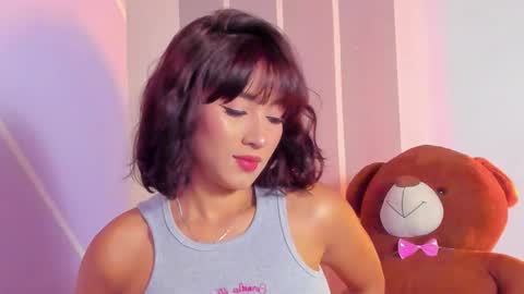 Angelique Murphy online show from February 14, 2:03 am