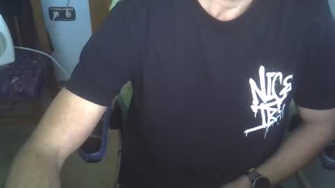 angelito9863 online show from December 20, 2:57 pm