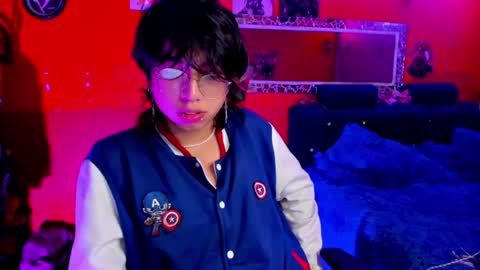 Snapshot of angellonfire chatting on January 15, 4:47 am Angel  online show from January 15, 4:47 am