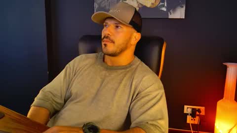 BlackWolf online show from September 18, 11:58 am