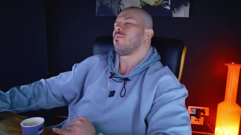 BlackWolf online show from February 12, 6:29 am