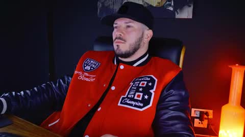 BlackWolf online show from February 4, 5:31 am