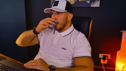 BlackWolf online show from September 19, 12:09 pm