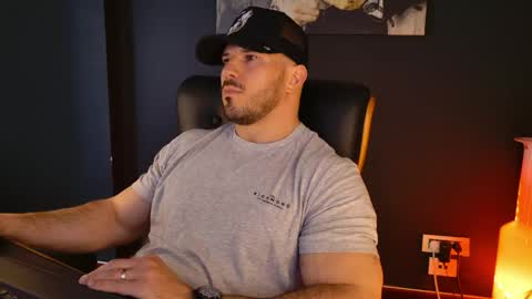 BlackWolf online show from April 22, 10:44 am