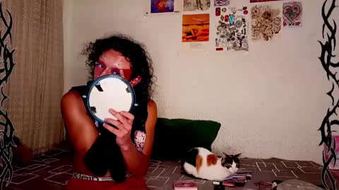   online show from February 9, 7:26 am