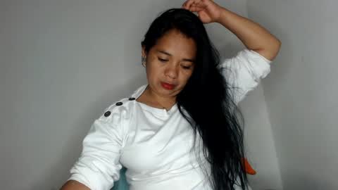 rebeca online show from June 21, 1:56 am