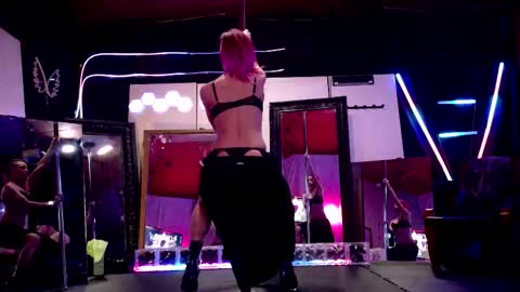 Madison Marie online show from January 11, 8:42 am