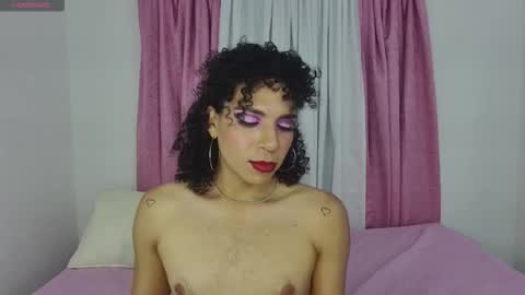 angelwhitte online show from November 17, 8:55 pm