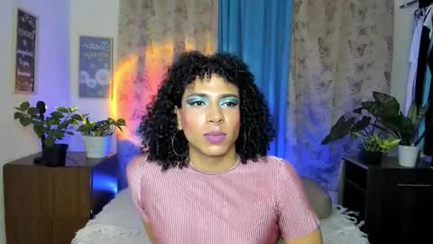 angelwhitte online show from November 30, 1:45 am