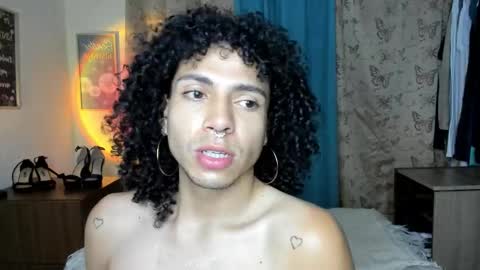 angelwhitte online show from March 19, 2:50 am