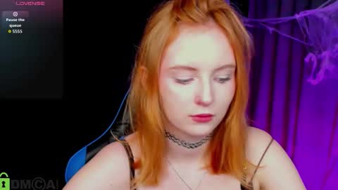 angelwise online show from October 27, 2:55 am