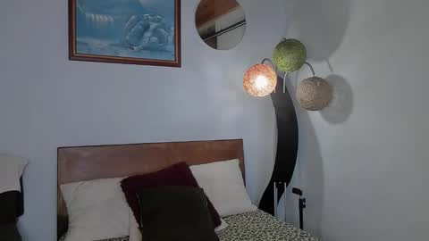 Snapshot of angelx_fox chatting on December 30, 8:58 pm Angel Fox online show from December 30, 8:58 pm