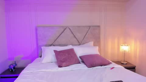 Snapshot of angely_perry chatting on October 9, 6:30 am angely_perry online show from October 9, 6:30 am