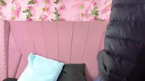 Anyega online show from February 9, 12:53 pm