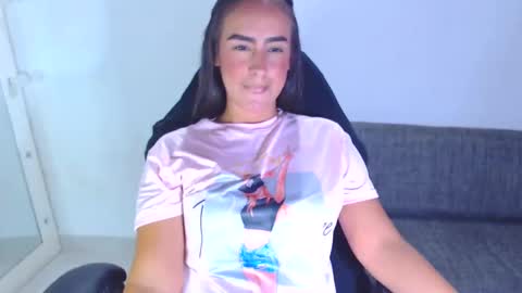 IG angie dreamgirl01 online show from November 3, 9:49 pm