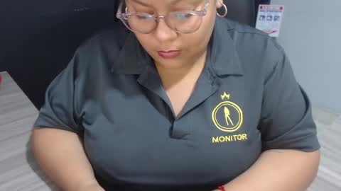 angy online show from May 13, 11:36 pm