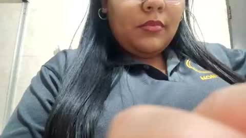 angy online show from May 30, 1:09 pm