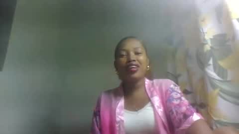 anichamarie0 online show from July 17, 5:15 pm