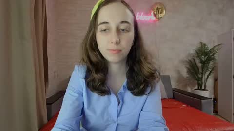 anikabloom online show from March 3, 8:11 pm