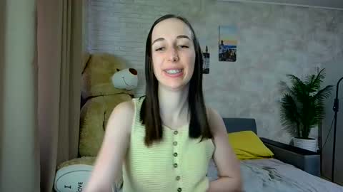 anikabloom online show from February 3, 6:40 am