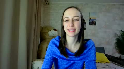 anikabloom online show from February 17, 8:19 pm