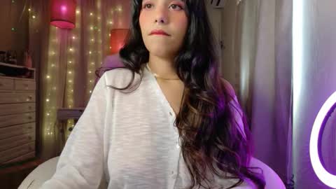 Anisahade online show from November 12, 6:21 pm