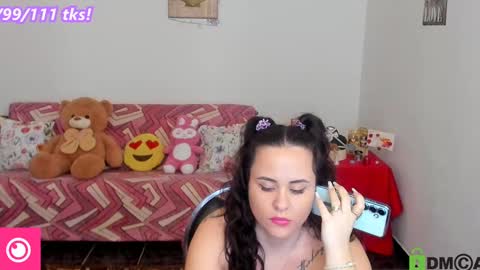 AnissyaX online show from February 26, 7:23 am