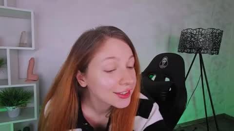 Anita online show from April 13, 11:09 pm