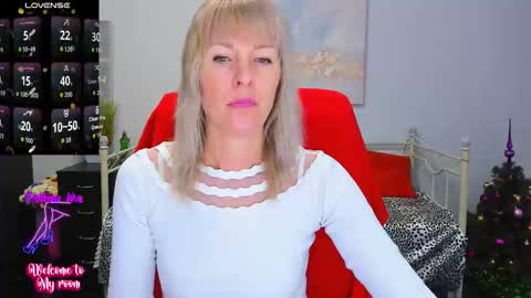 Anita online show from December 17, 7:04 am
