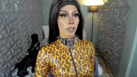 Miss Ann online show from March 3, 4:03 am