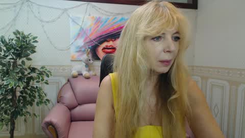 Anna Ditrih online show from February 4, 12:55 pm