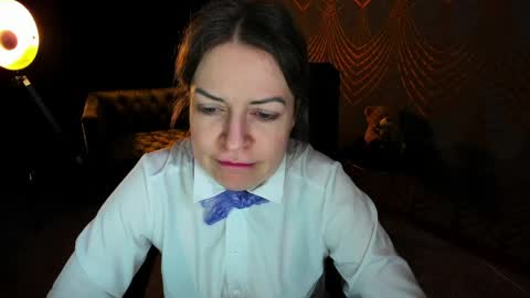 anna_snow9 online show from April 1, 1:41 pm