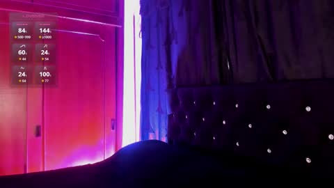 annaa__ online show from November 12, 6:43 pm